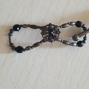 Lila Rose gunmetal black bead hair clip- sz small